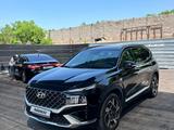 Hyundai Santa Fe 2023 года за 23 000 000 тг. в Алматы