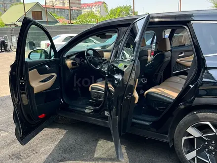 Hyundai Santa Fe 2023 года за 23 000 000 тг. в Алматы – фото 5