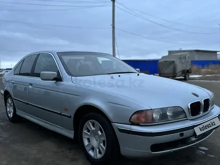 BMW 528 1998 года за 1 900 000 тг. в Актобе – фото 4