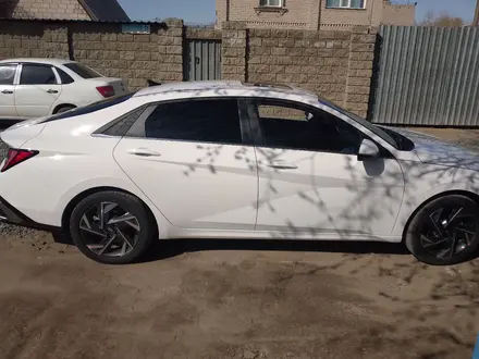 Hyundai Elantra 2024 года за 9 500 000 тг. в Павлодар – фото 2