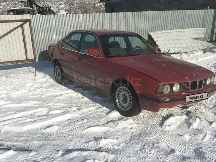 BMW 520 1990 года за 1 000 000 тг. в Усть-Каменогорск – фото 2