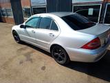 Mercedes-Benz C 200 2002 годаүшін3 400 000 тг. в Алматы