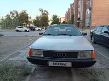 Audi 100, 1990