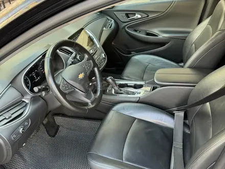 Chevrolet Malibu 2020 года за 7 800 000 тг. в Алматы – фото 10