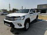Toyota Hilux 2017 года за 17 300 000 тг. в Актау