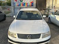 Volkswagen Passat 1997 годаүшін1 300 000 тг. в Уральск