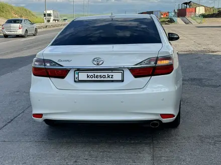 Toyota Camry 2017 года за 12 700 000 тг. в Шымкент – фото 5