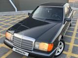 Mercedes-Benz E 230 1992 года за 2 900 000 тг. в Алматы