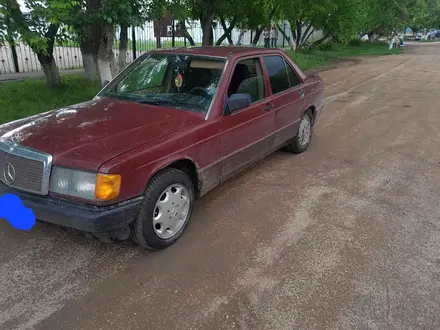 Mercedes-Benz 190 1991 года за 800 000 тг. в Астана – фото 3