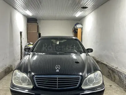 Mercedes-Benz S 320 2000 года за 3 000 000 тг. в Алматы – фото 2