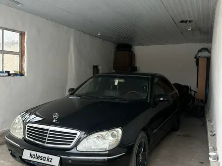 Mercedes-Benz S 320 2000 года за 3 000 000 тг. в Алматы – фото 25