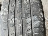 Одиночка 225/40/18for17 000 тг. в Алматы