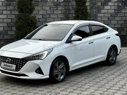 Hyundai Accent 2020 года за 7 800 000 тг. в Алматы – фото 2