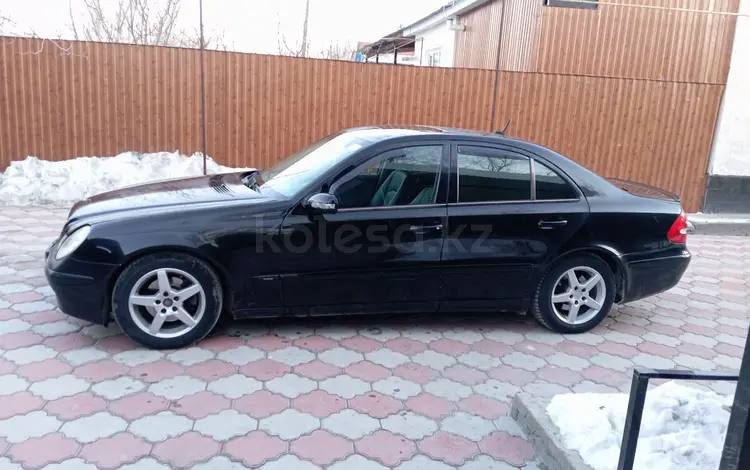 Mercedes-Benz E 200 2005 годаүшін4 000 000 тг. в Жаркент