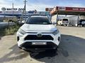 Toyota RAV4 2019 года за 14 000 000 тг. в Атырау – фото 3