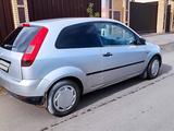 Ford Fiesta 2005 годаүшін1 500 000 тг. в Рудный – фото 3