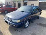 Volkswagen Passat 1995 годаүшін1 400 000 тг. в Уральск