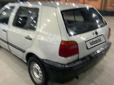 Volkswagen Golf 1992 года за 750 000 тг. в Туркестан – фото 4