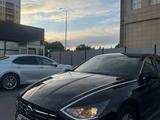 Hyundai Sonata 2021 годаүшін10 300 000 тг. в Шымкент – фото 3
