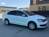 Volkswagen Polo 2013 года за 4 400 000 тг. в Актобе – фото 2