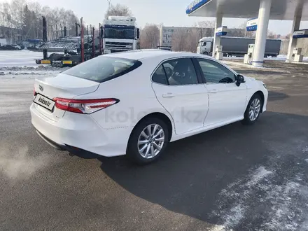 Toyota Camry 2017 года за 12 000 000 тг. в Усть-Каменогорск – фото 6