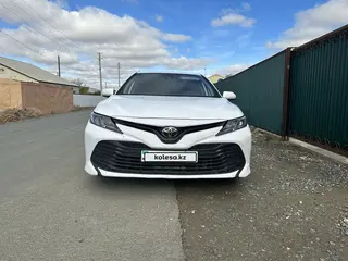 Toyota Camry, 2019