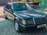 Mercedes-Benz E 230 1992 года за 950 000 тг. в Алматы – фото 2