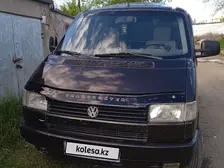 Volkswagen Caravelle, 1992