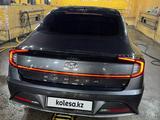 Hyundai Sonata 2022 годаүшін12 000 000 тг. в Усть-Каменогорск – фото 2