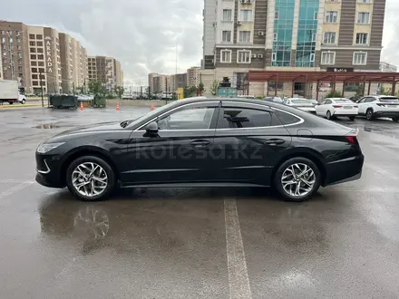 Hyundai Sonata 2022 года за 11 200 000 тг. в Петропавловск – фото 4