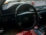 Mercedes-Benz E 230 1989 годаүшін900 000 тг. в Алматы – фото 2