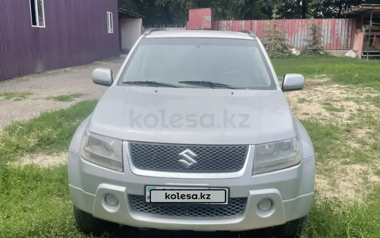 Suzuki Grand Vitara 2007 годаүшін4 700 000 тг. в Алматы