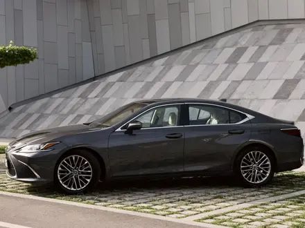 Lexus ES 250 2022 года за 24 000 000 тг. в Алматы – фото 21