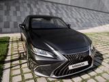 Lexus ES 250 2022 годаүшін23 500 000 тг. в Алматы – фото 3