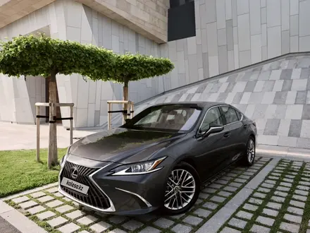 Lexus ES 250 2022 года за 24 000 000 тг. в Алматы – фото 12