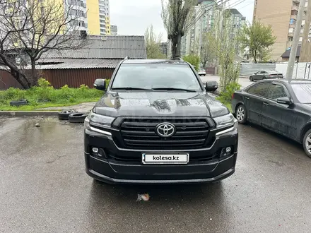 Toyota Land Cruiser 2019 года за 39 000 000 тг. в Алматы – фото 8