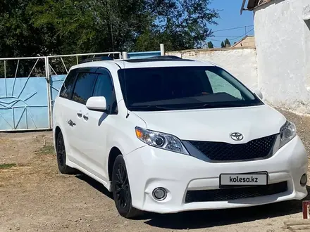 Toyota Sienna 2014 года за 11 000 000 тг. в Алматы – фото 8