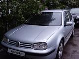 Volkswagen Golf 2001 годаүшін2 900 000 тг. в Петропавловск