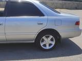 Toyota Camry 2001 года за 3 200 000 тг. в Алматы – фото 4