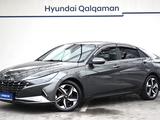 Hyundai Elantra 2022 годаfor9 590 000 тг. в Алматы