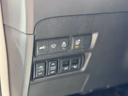 Infiniti QX80 2022 года за 29 900 000 тг. в Астана – фото 30