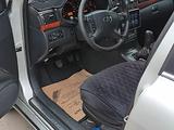 Toyota Avensis 2004 годаүшін2 600 000 тг. в Астана