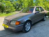 Mercedes-Benz C 220 1993 года за 1 800 000 тг. в Усть-Каменогорск – фото 5