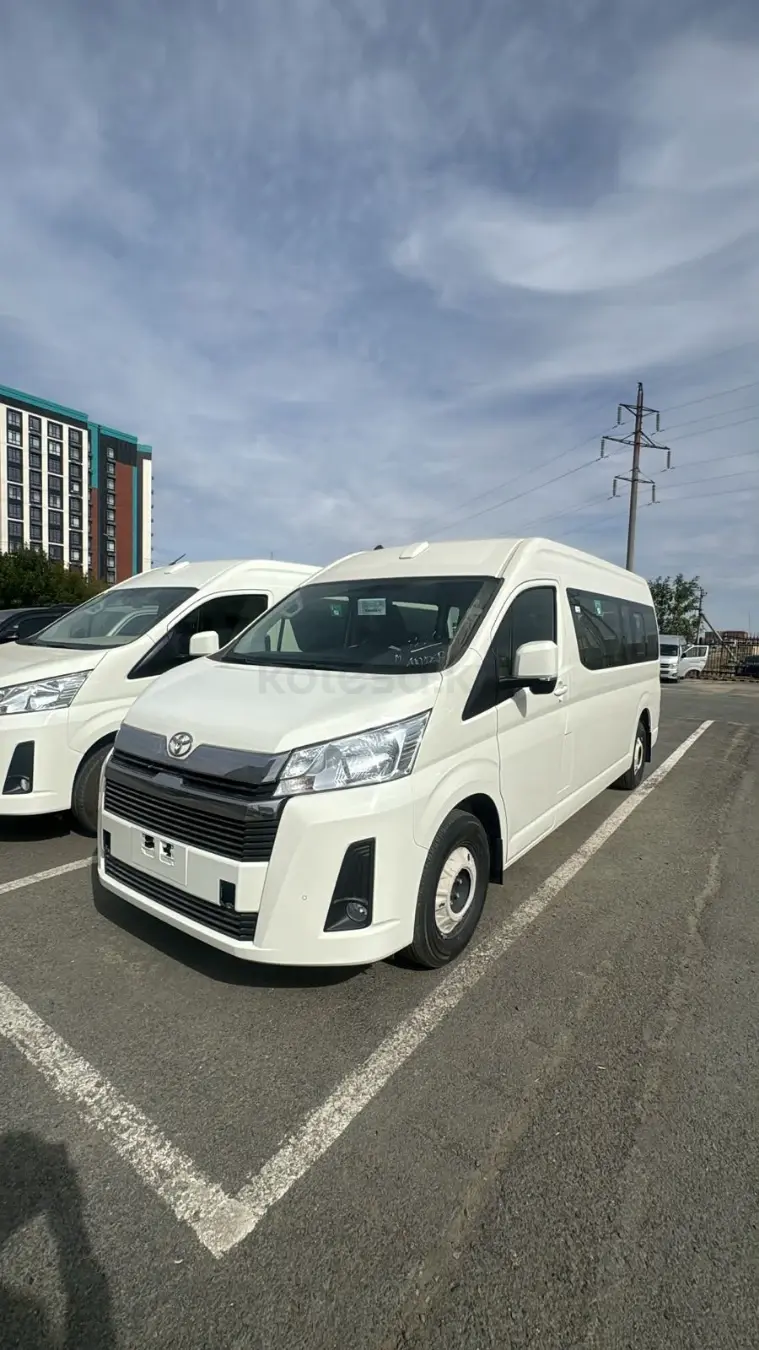 Toyota HiAce, 2026