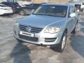 Volkswagen Touareg 2008 годаүшін7 000 000 тг. в Шымкент