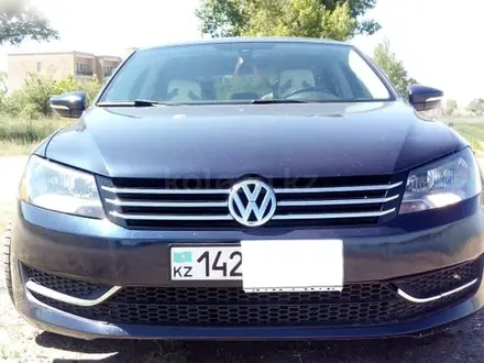 Volkswagen Passat 2012 года за 5 000 000 тг. в Семей – фото 10