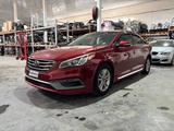Hyundai Sonata 2015 года за 3 800 000 тг. в Атырау – фото 3