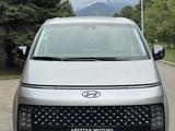 Hyundai Staria 2023 годаүшін23 700 000 тг. в Алматы – фото 3