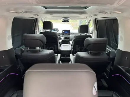 Hyundai Staria 2023 года за 23 700 000 тг. в Алматы – фото 40