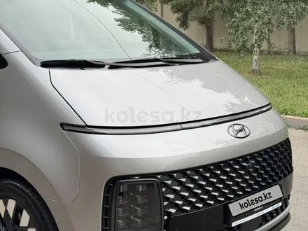 Hyundai Staria 2023 года за 23 700 000 тг. в Алматы – фото 5